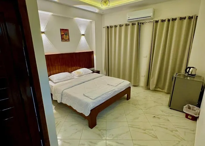 King House *